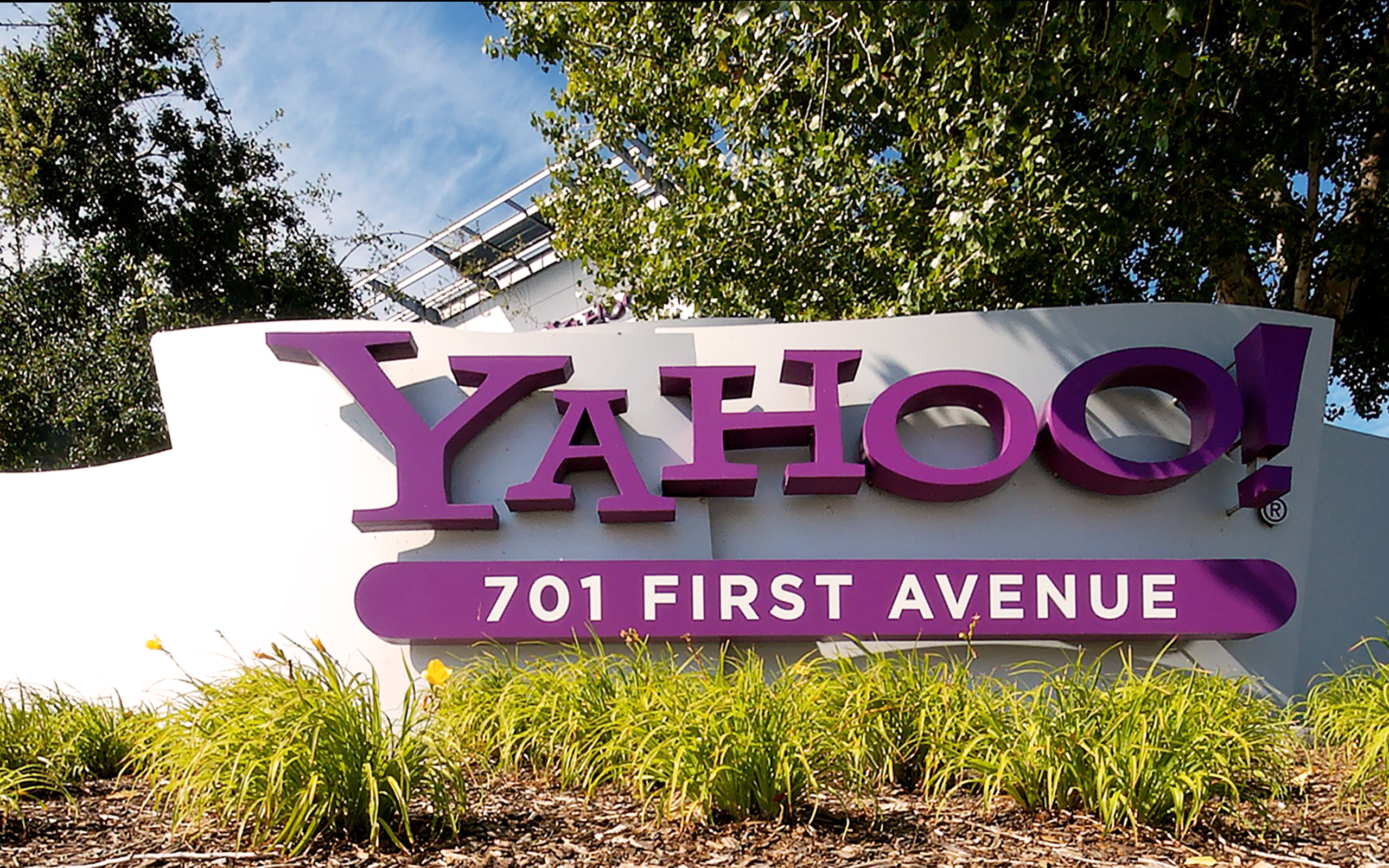 verizon-vende-yahoo-e-o-resto-de-sua-divisao-de-meios-a-um-fundo-de-investimento